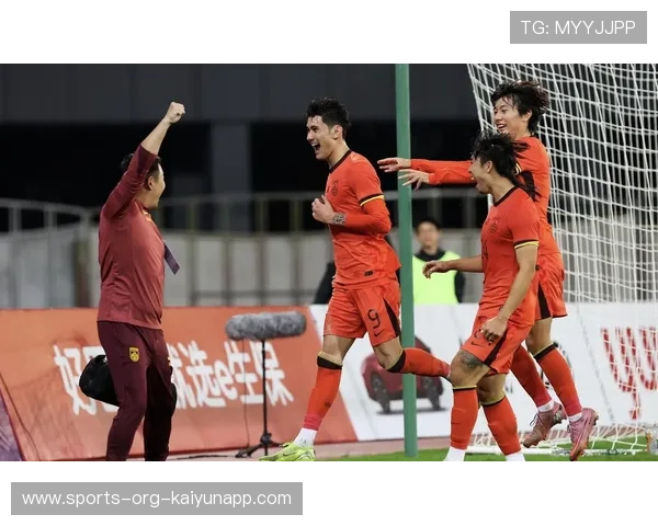 国足海外热身收官，技战术储备充分，国足海外直播